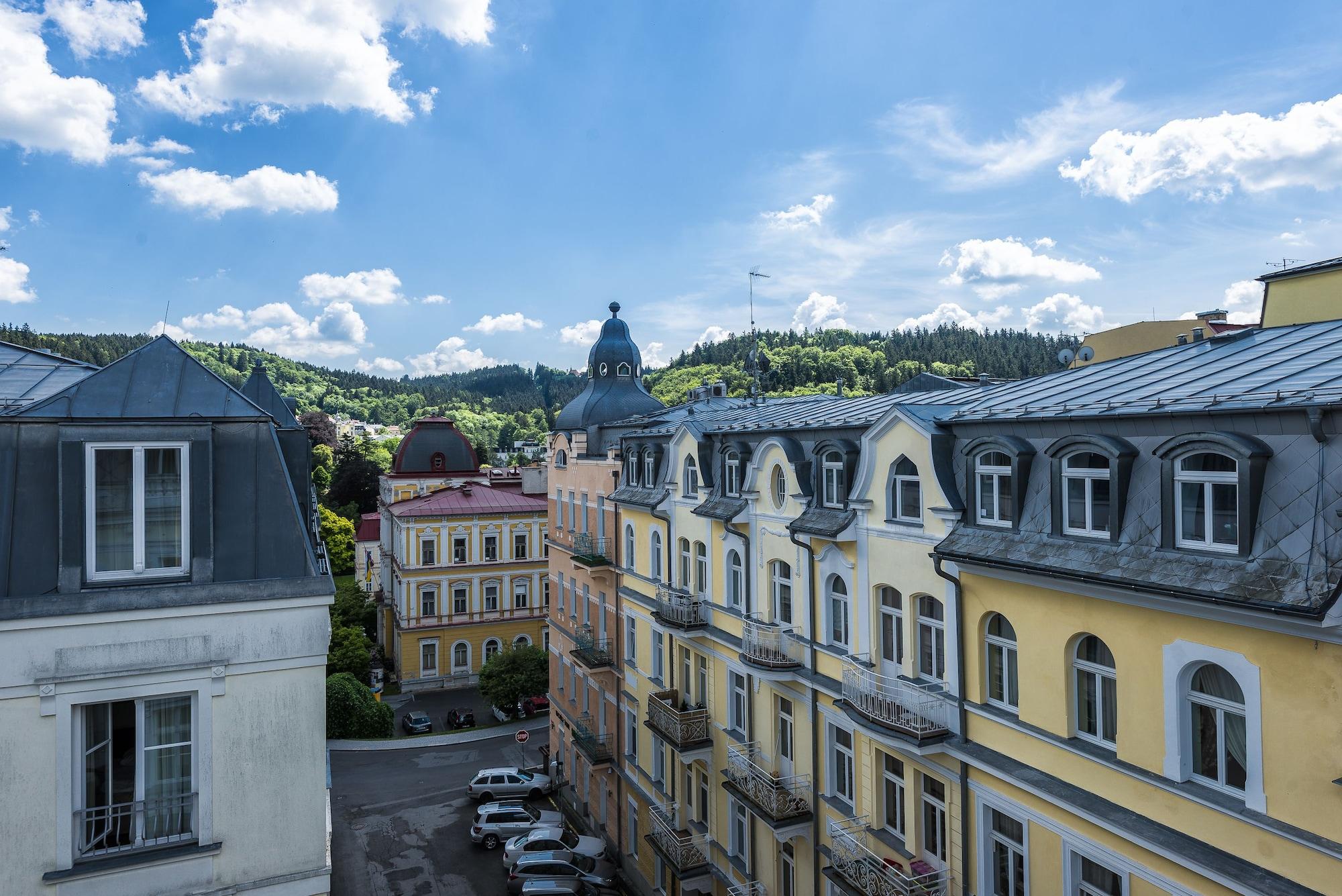 Residence Romanza Mariánské Lázně Exteriör bild
