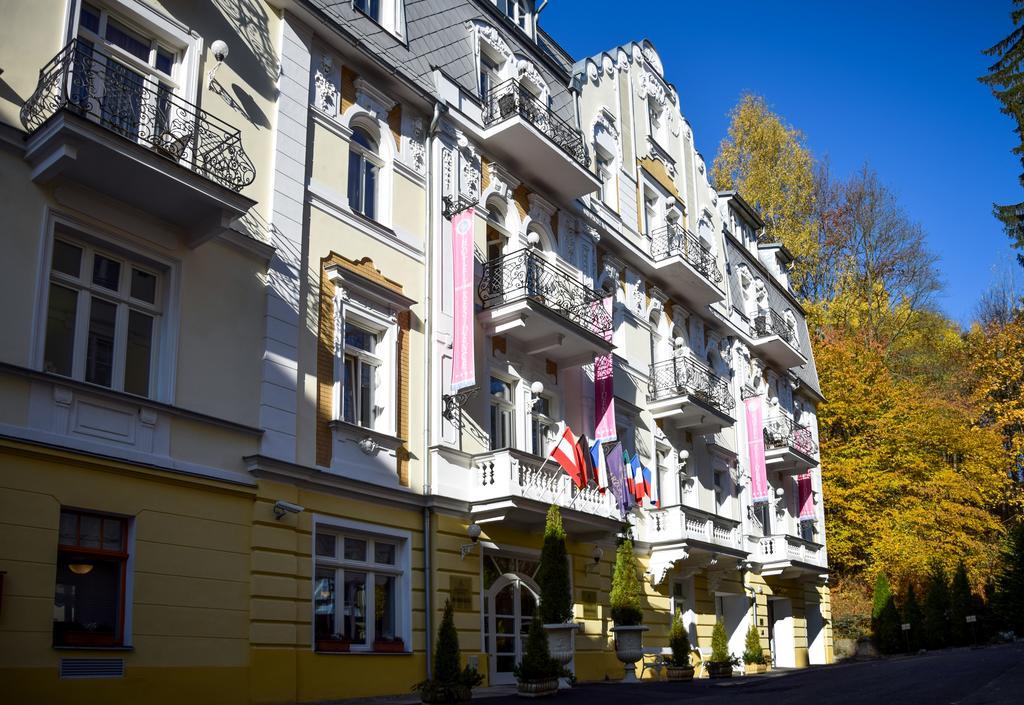 Residence Romanza Mariánské Lázně Exteriör bild